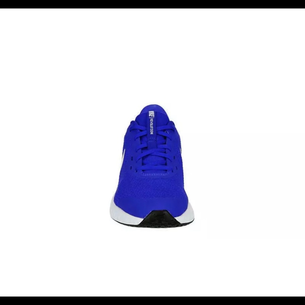 Nike Revolution Kids Youth